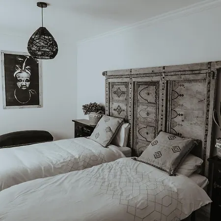 Apartman Flores *